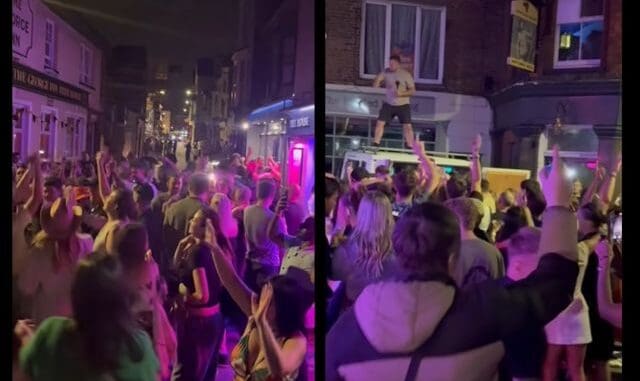 partybus