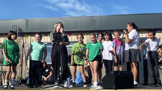 RAPSfest -RAPS singers with guest vocalist Coralie (1)