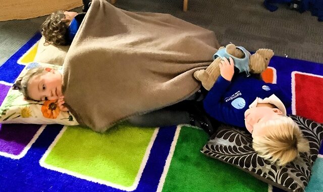 RAPSsleep - snuggly sleep awareness in class